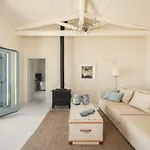 فيلة Urania Luxury