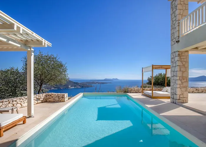 Urania Luxury Vila *
