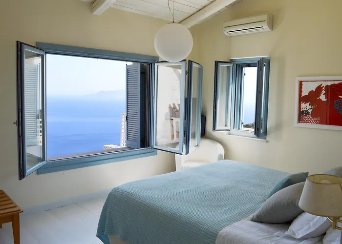 Urania Luxury Vila *