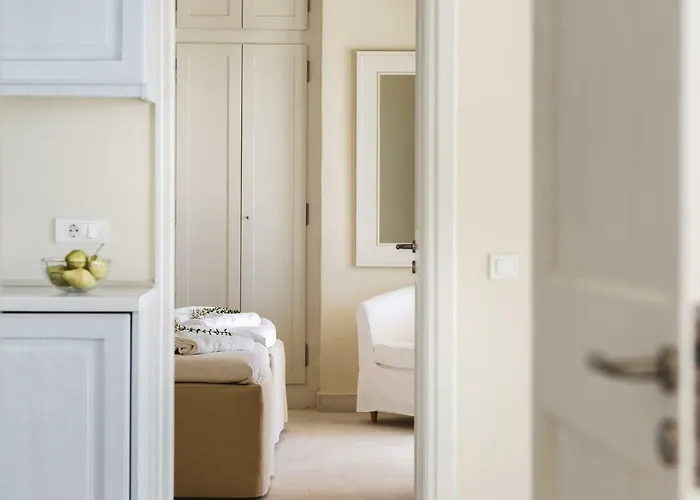 Urania Luxury *