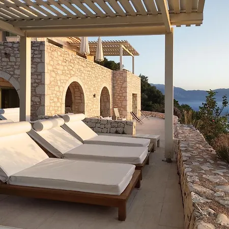 Urania Luxury * Vasiliki (Lefkada)