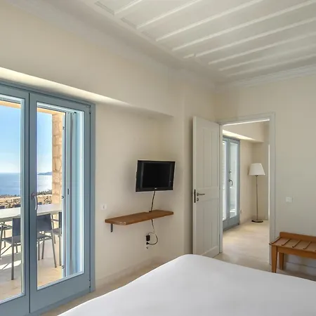 Urania Luxury Villa Vasiliki