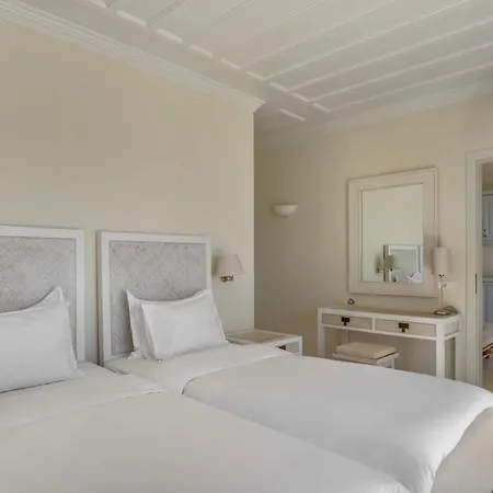 Urania Luxury Villa