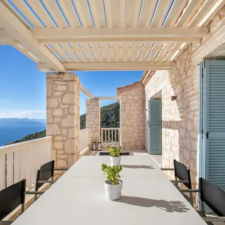 Urania Luxury Villa Vasiliki (Lefkada)