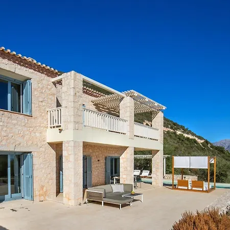 Urania Luxury * Vasiliki (Lefkada)