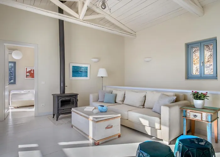 Βίλα Urania Luxury