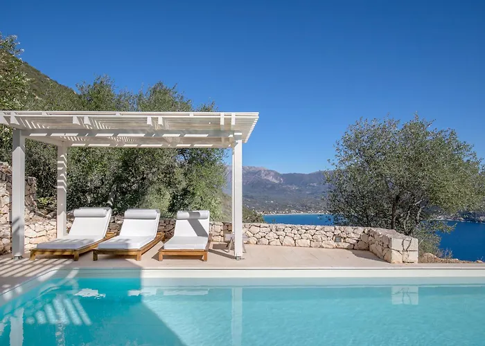 Urania Luxury Βασιλική