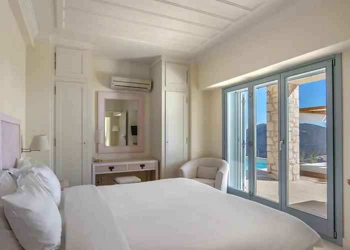 Βίλα Urania Luxury Βασιλική